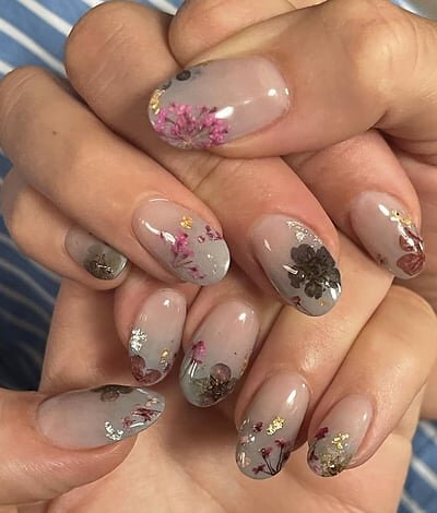milk bath nails